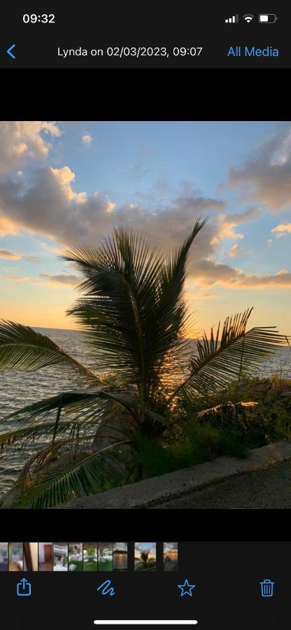 Orchid Sunset Guest House Baie Lazare  Buitenkant foto